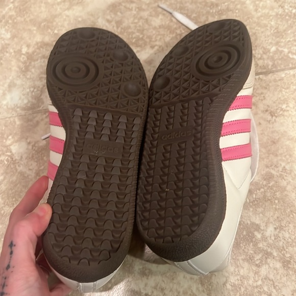 Adidas Samba sz 7.5 - Picture 2 of 3